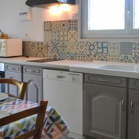 Awesome In Apartamento